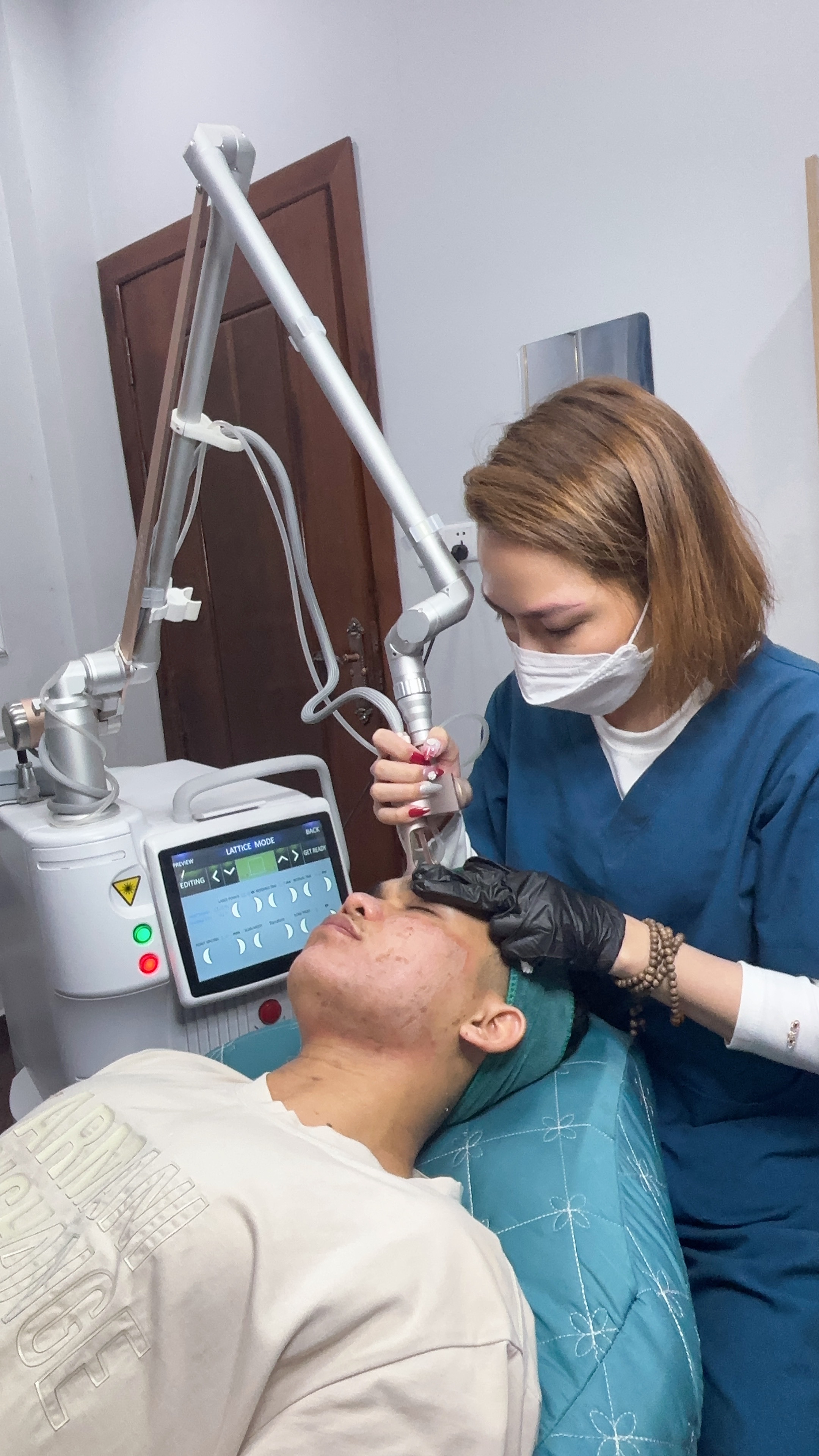 Skin Treatment image 54 at DIVA Skin Clinic Poipet